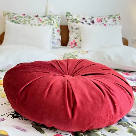 Mary Loo Rab Appartement *