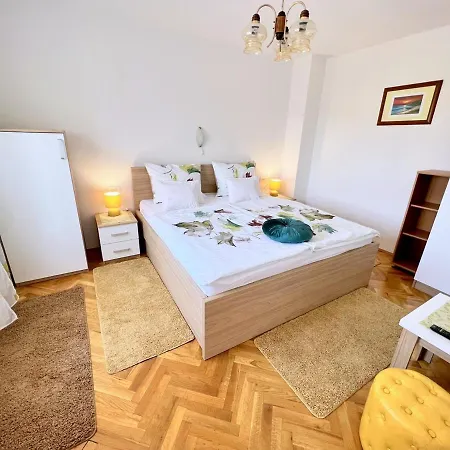 Mary Loo Rab Appartement *