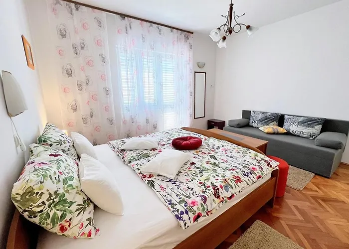 Mary Loo Rab Appartement