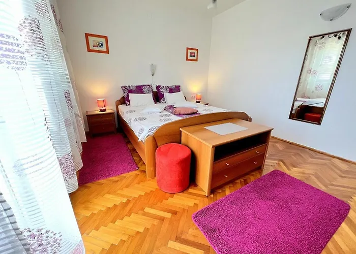 Appartement Mary Loo Rab Palit